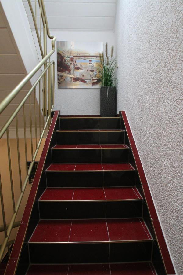Gaestehaus Kronenstrasse Schwetzingen Exteriör bild